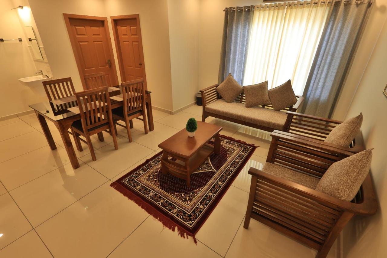 טירובאלה Castle Brook Residential Homestay מראה חיצוני תמונה