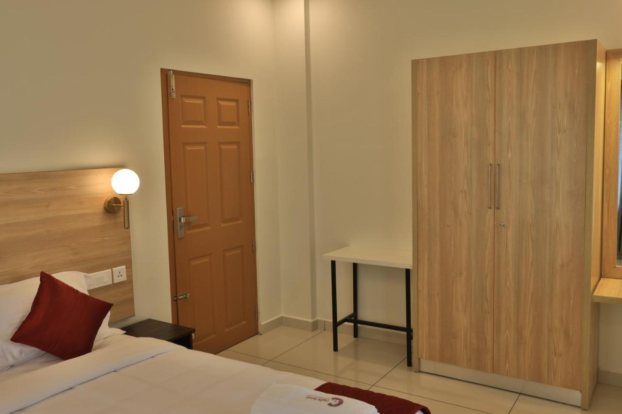 טירובאלה Castle Brook Residential Homestay מראה חיצוני תמונה